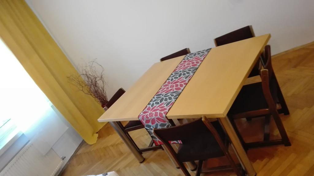 Nowa Huta Apartment *